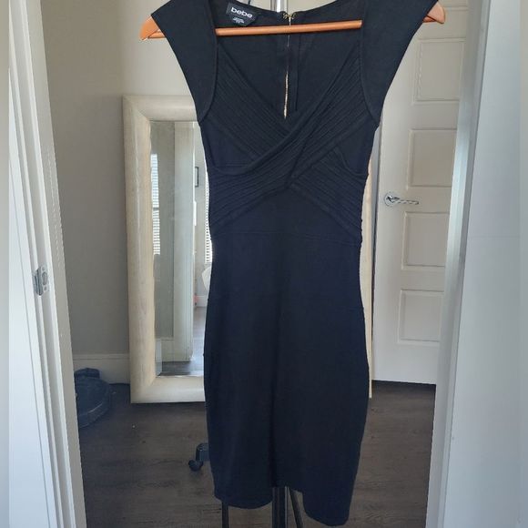 Bebe Bodycon Dress Sz XS - Picture 3 of 8